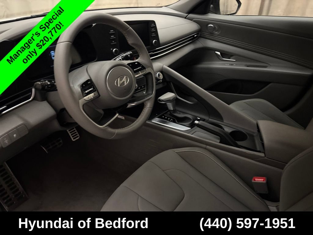 Certified 2026 Hyundai Elantra Sport FWD image 13