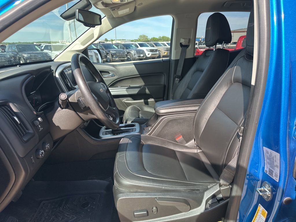 Used 2022 Chevrolet Colorado ZR2 AWD/4WD image 12