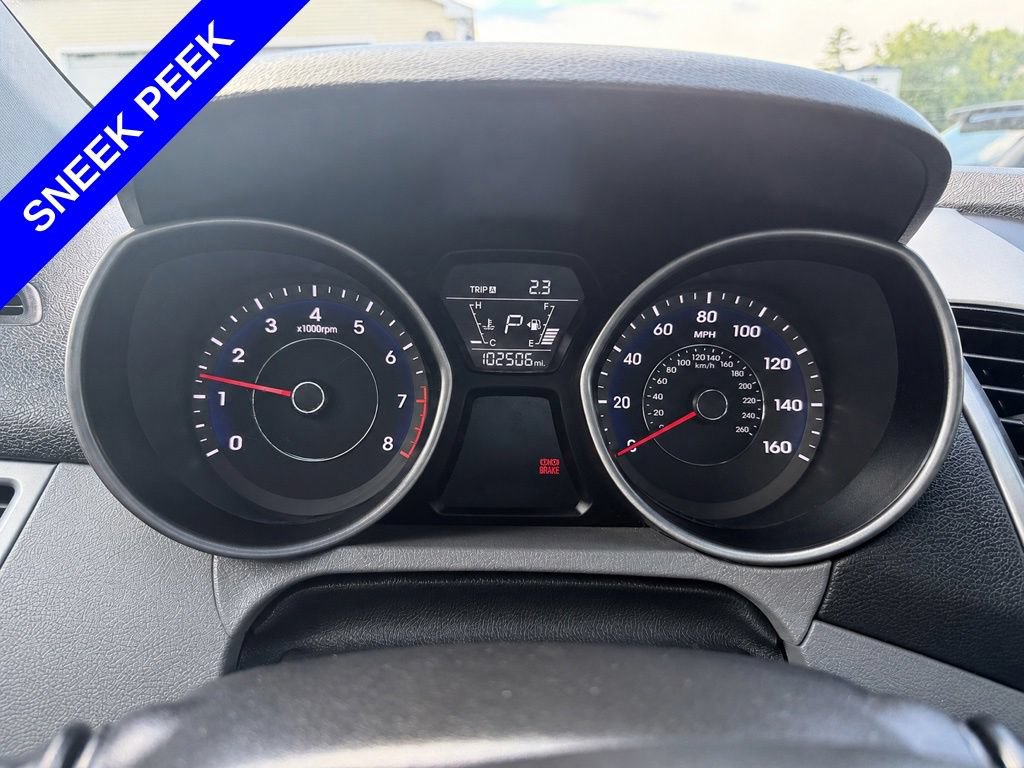 Used 2015 Hyundai Elantra SE w/ Option Group 02 FWD image 15