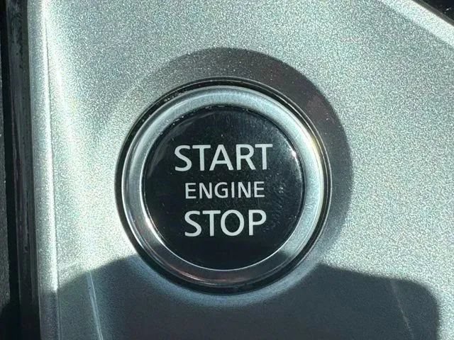 Used 2024 Nissan Altima 2.5 SV FWD image 25