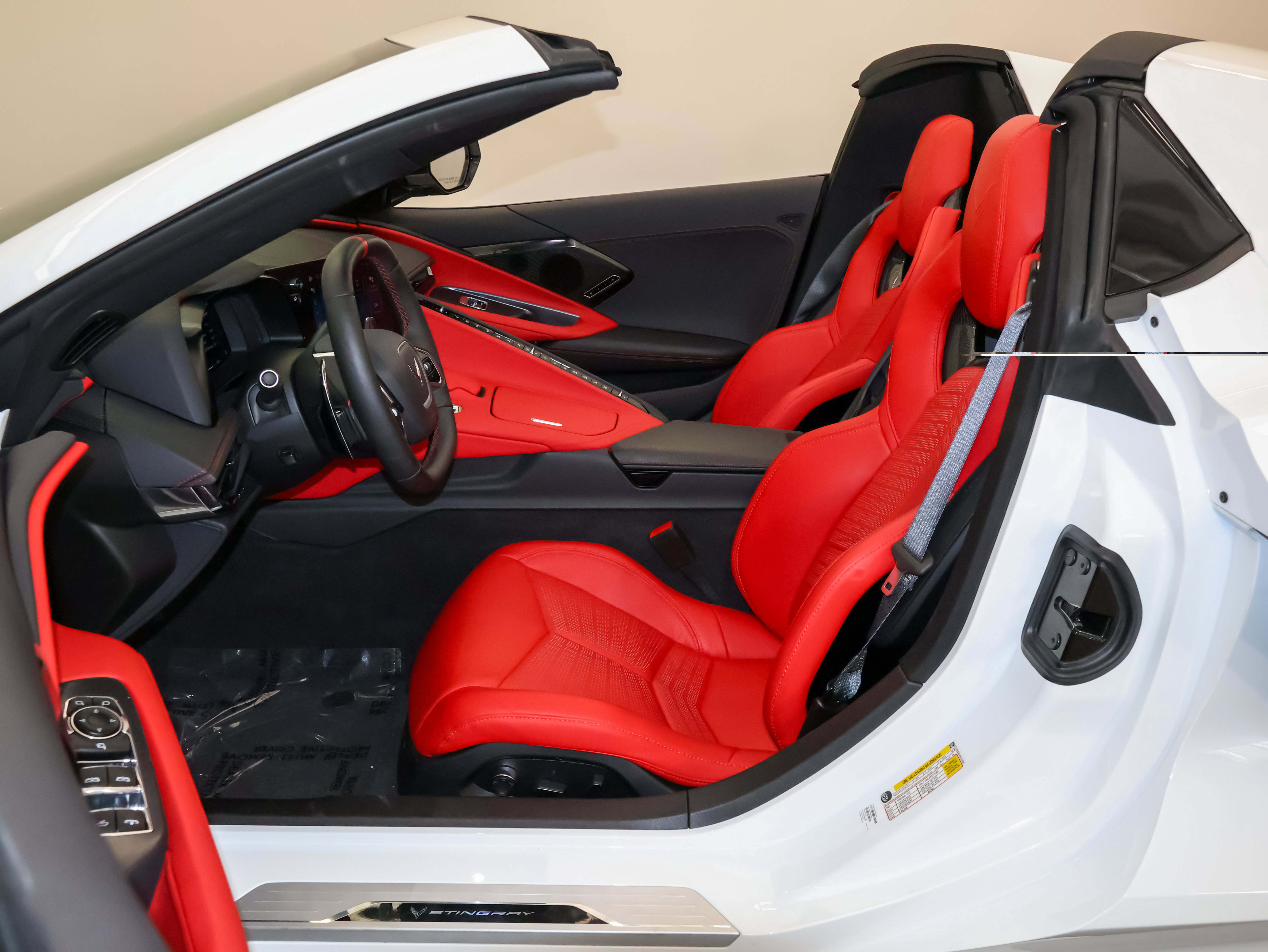Used 2024 Chevrolet Corvette Stingray Preferred Conv w/ Z51 Performance Package RWD image 14