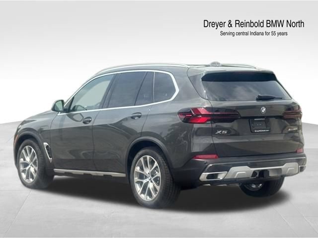 New 2026 BMW X5 xDrive50e w/ Climate Comfort Package AWD/4WD image 4