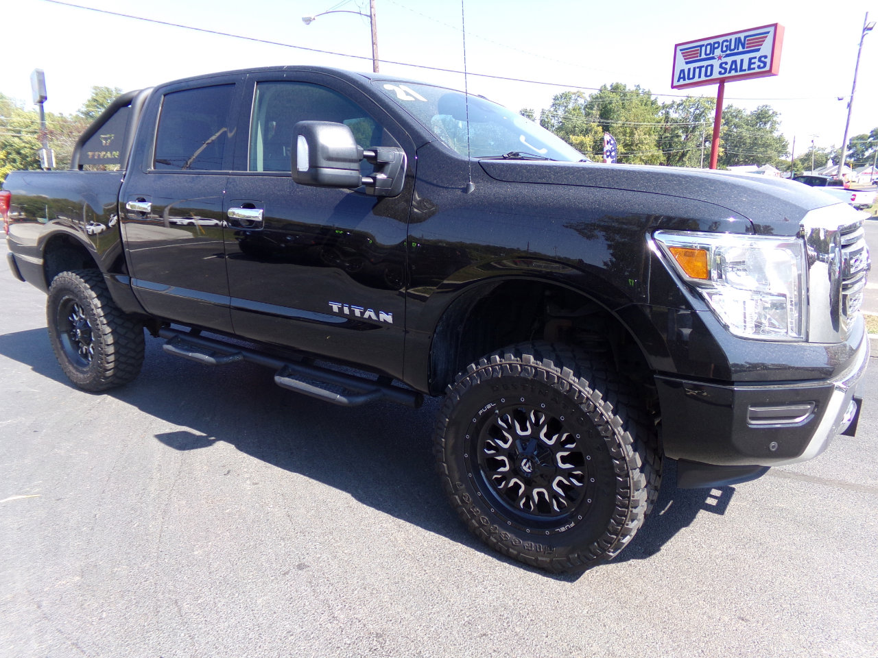 Used 2021 Nissan Titan SV w/ SV Convenience Package