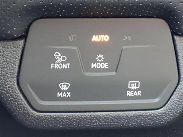 New 2026 Volkswagen Atlas SE image 23