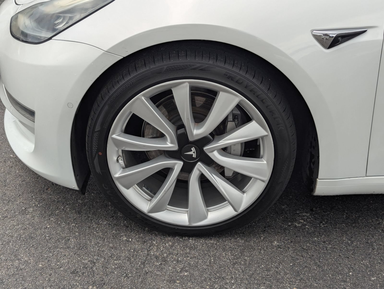 Used 2018 Tesla Model 3 Long Range AWD/4WD image 38