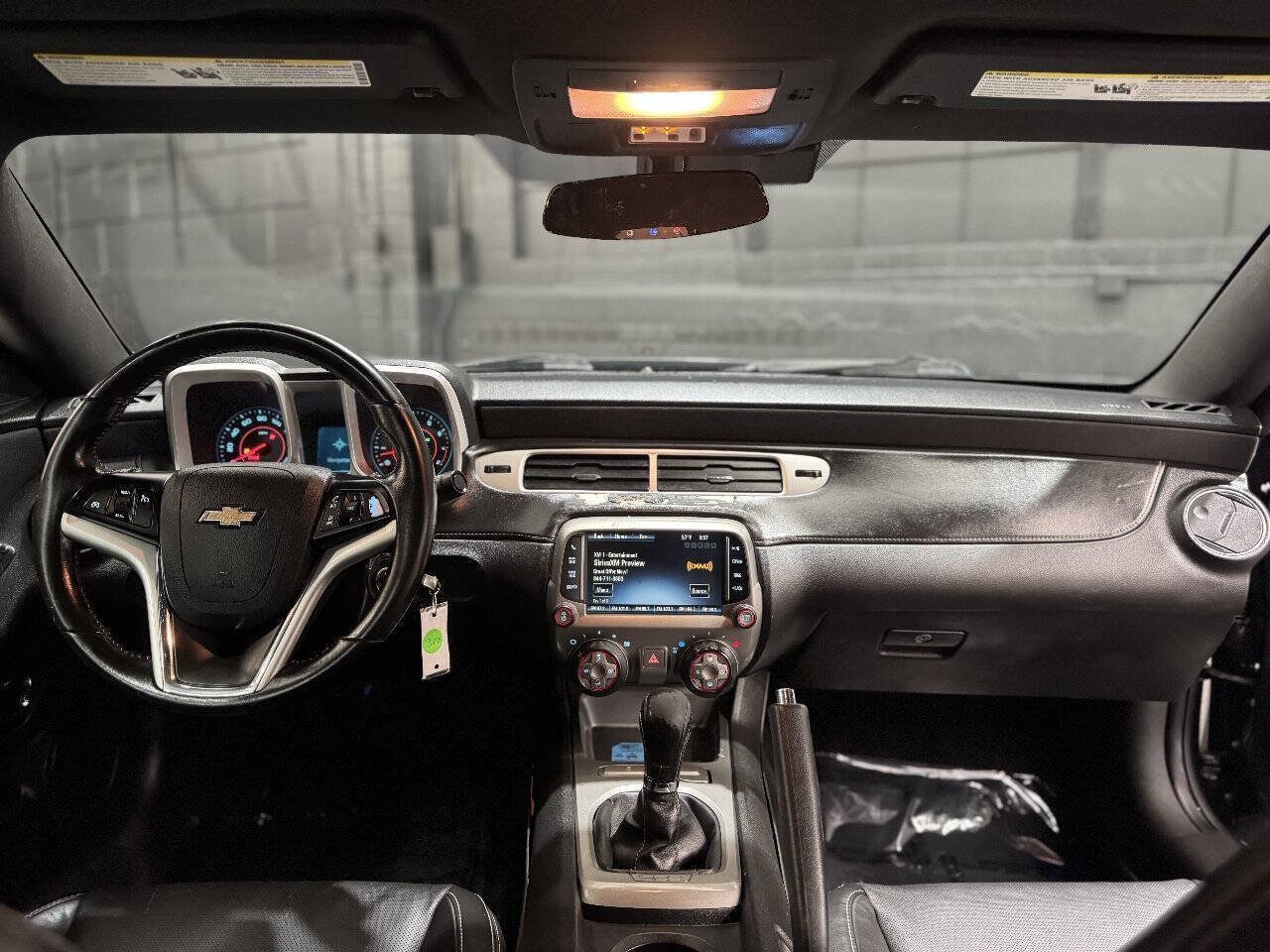 Used 2015 Chevrolet Camaro LT RWD image 10