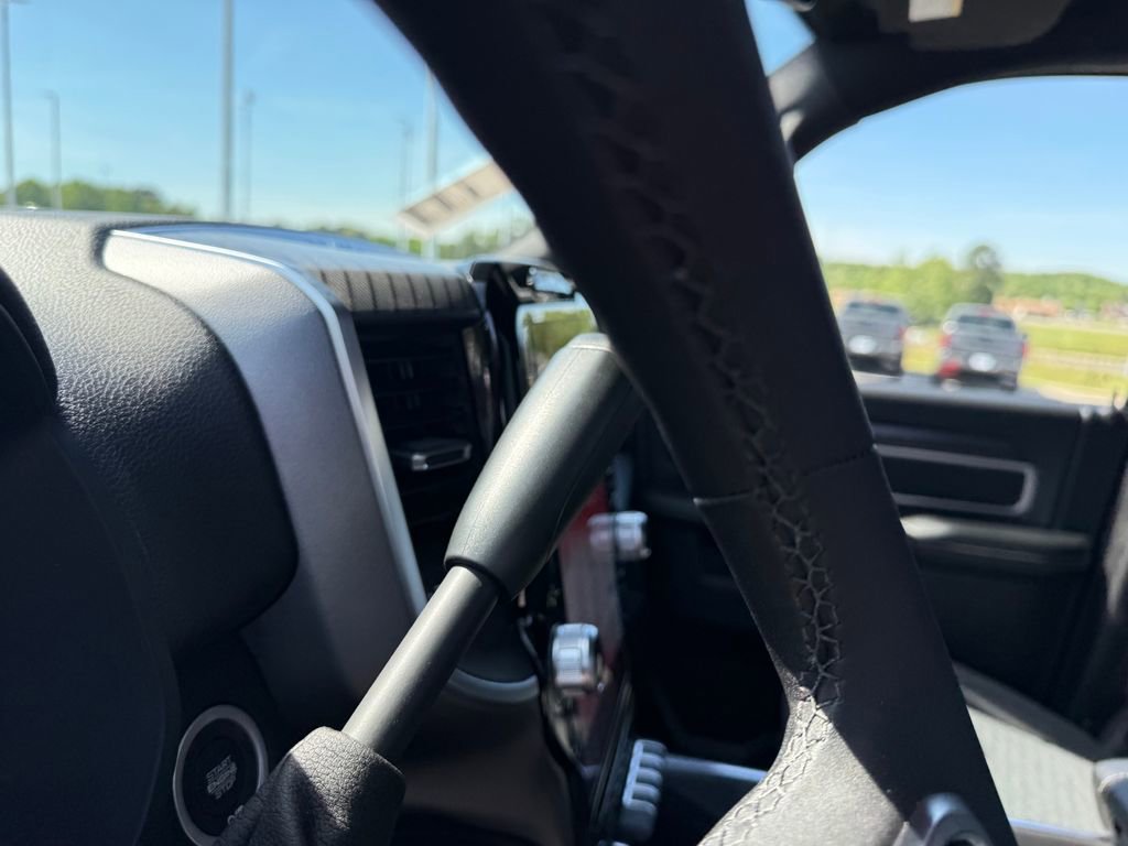 New 2026 RAM 2500 Big Horn AWD/4WD image 25