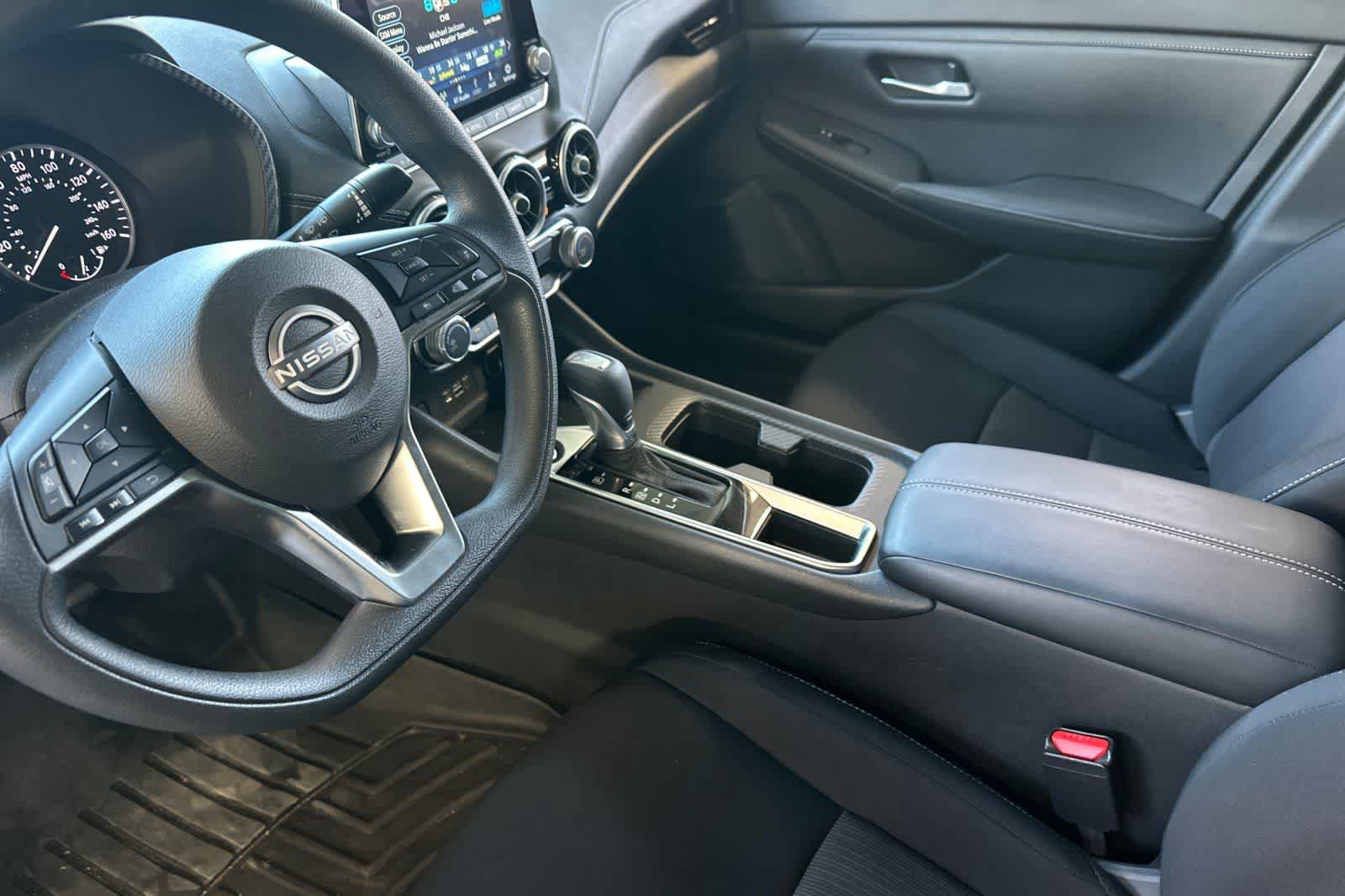 Used 2024 Nissan Sentra SV FWD image 14
