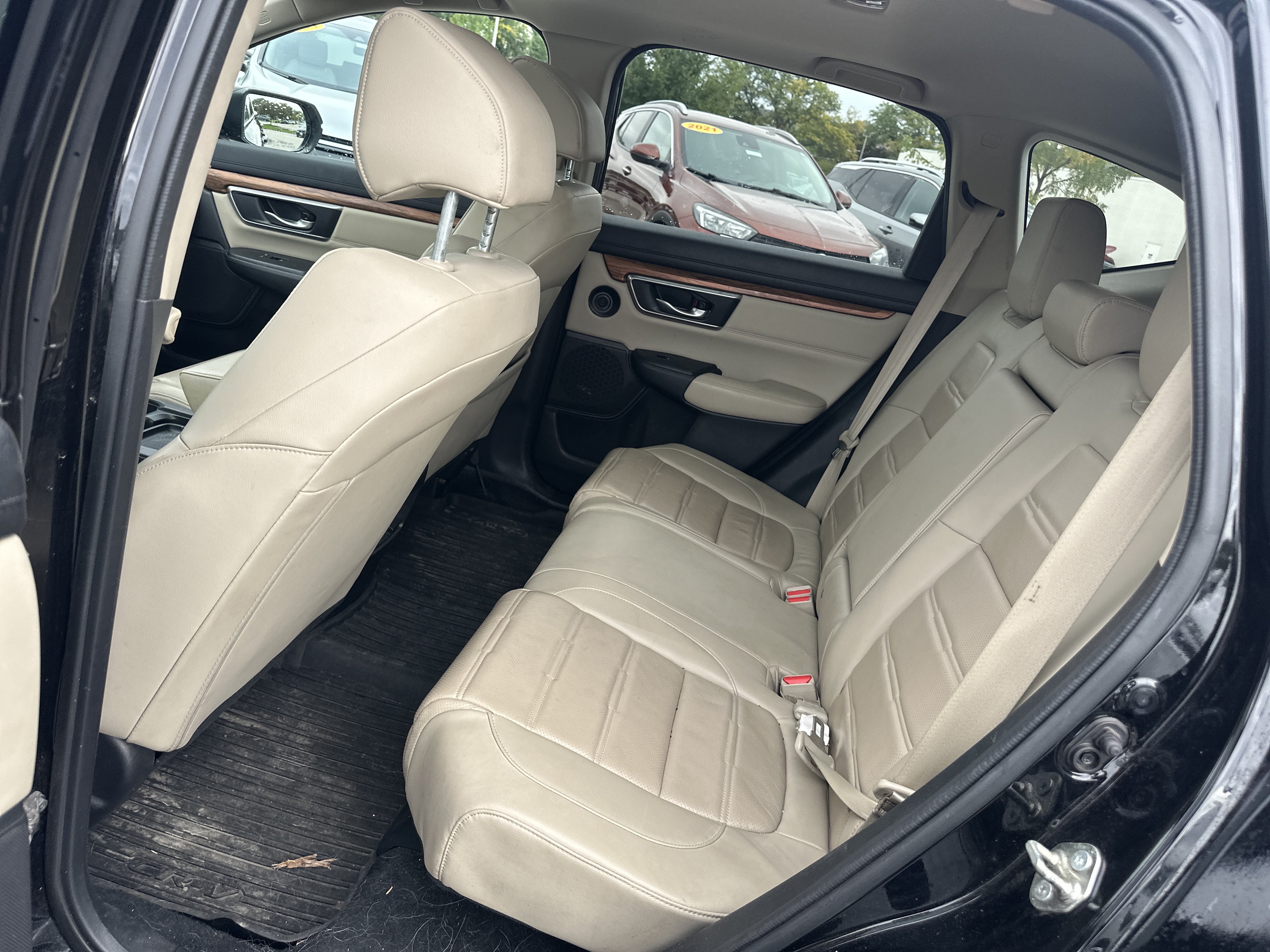 Used 2018 Honda CR-V Touring image 15