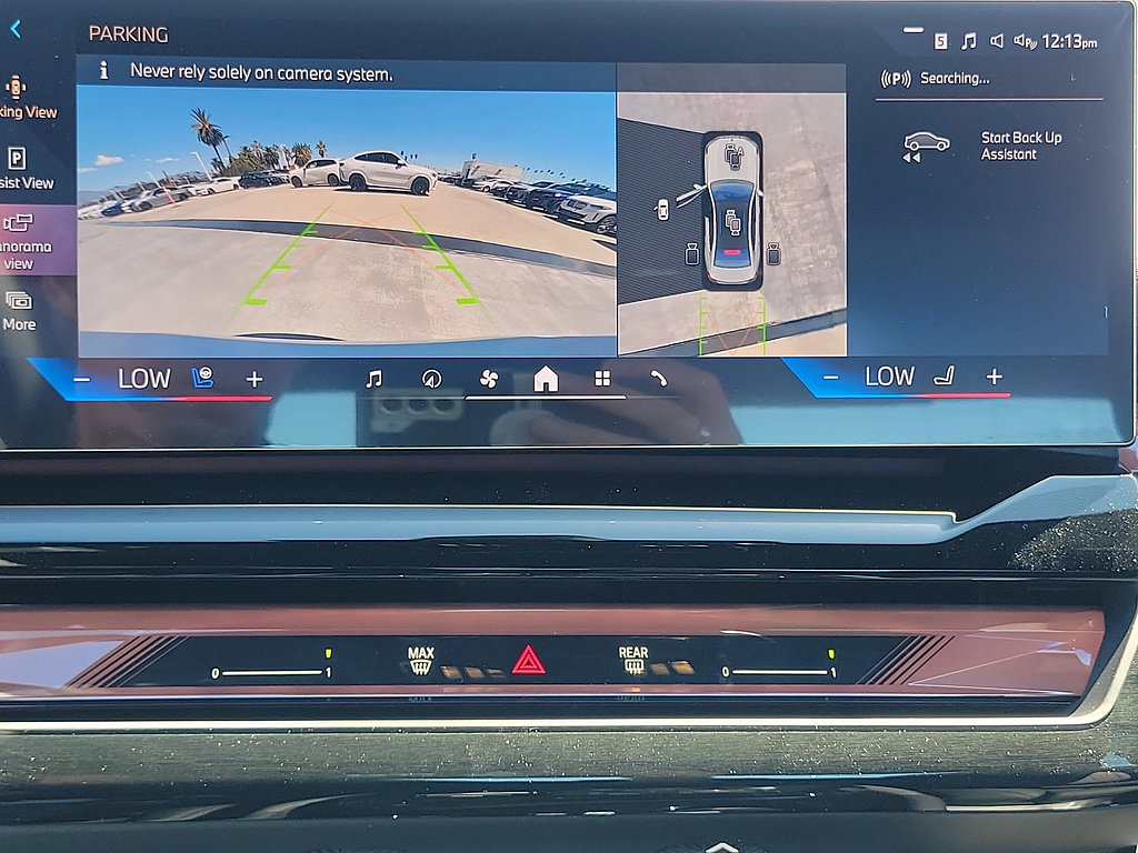 New 2026 BMW i5 eDrive40 w/ Convenience Package RWD image 31