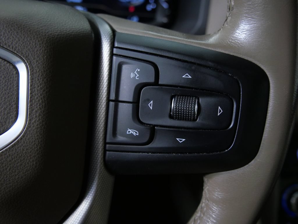Used 2022 GMC Yukon XL Denali AWD/4WD image 24