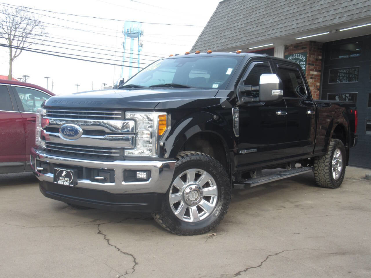 Used 2017 Ford F250 Lariat w/ Lariat Ultimate Package AWD/4WD image 33