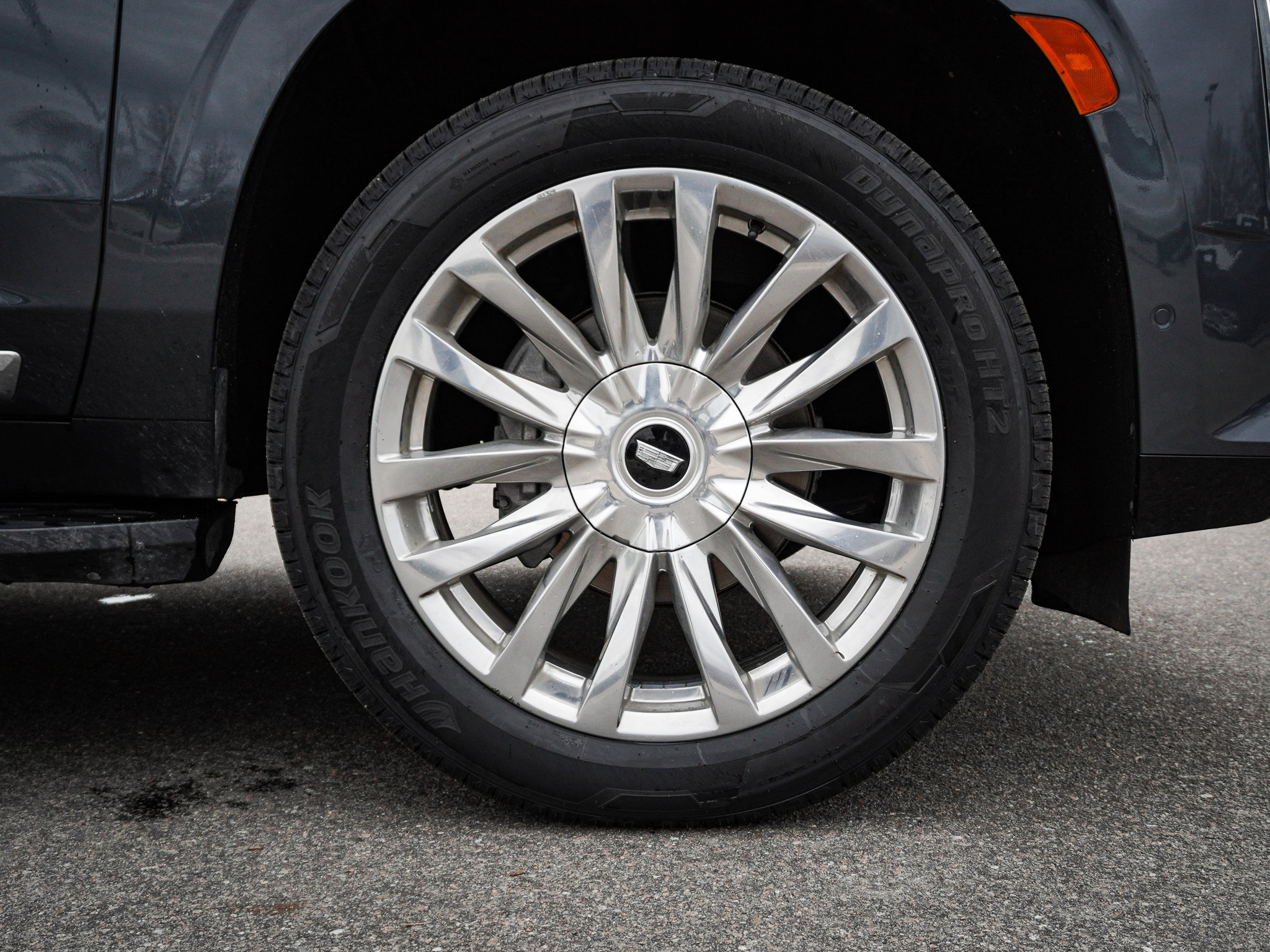 Used 2021 Cadillac Escalade Premium Luxury w/ Driver Assist Tech Package image 13