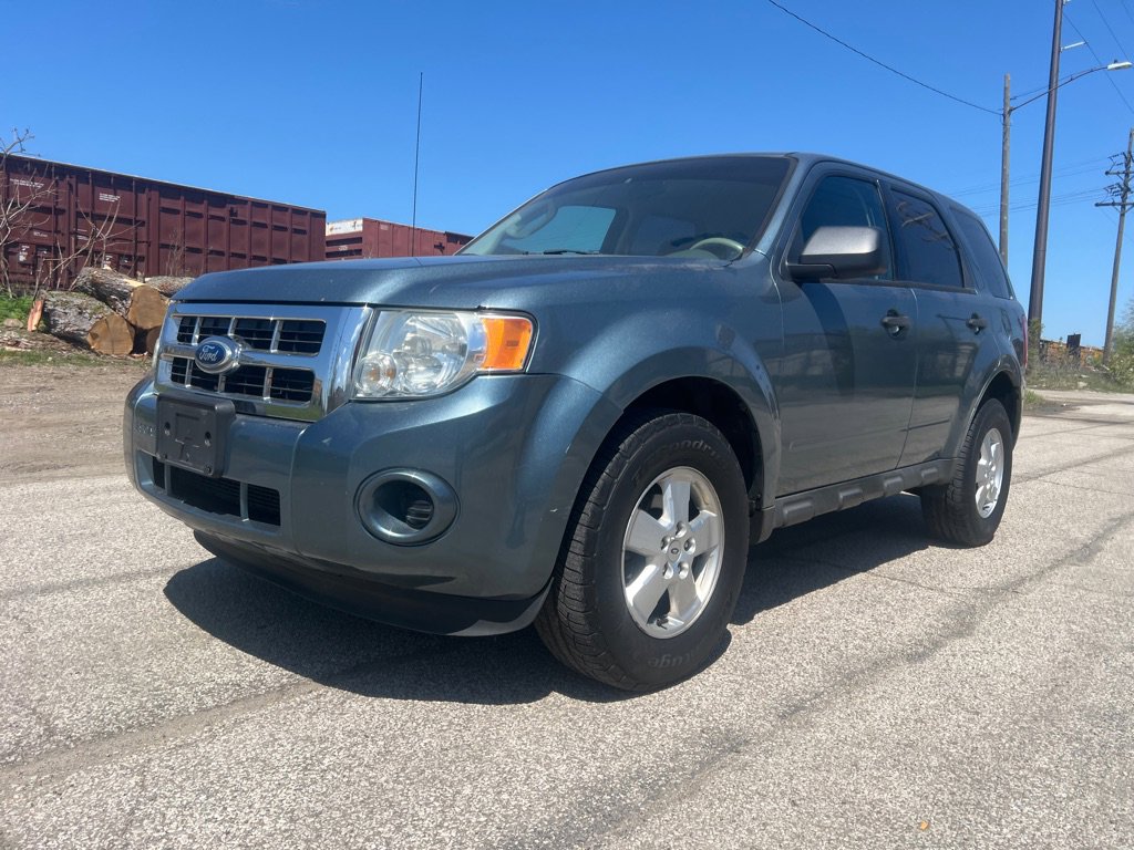 Used 2011 Ford Escape XLS w/ 101A Rapid Spec Order Code AWD/4WD image 3