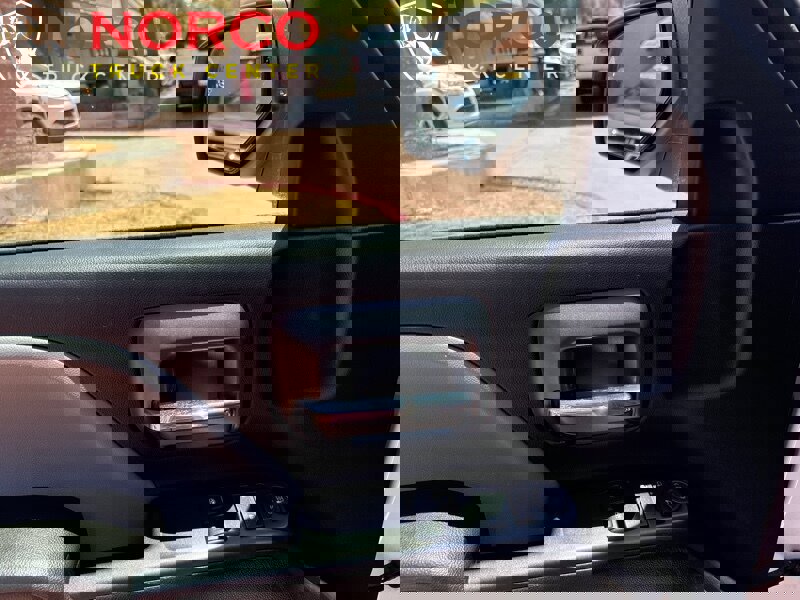 Used 2017 GMC Sierra 1500 2WD Regular Cab image 15