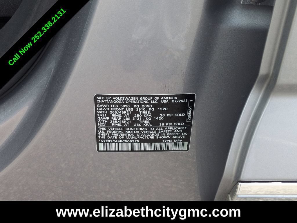 Used 2024 Volkswagen Atlas SEL Premium R-Line AWD/4WD image 27
