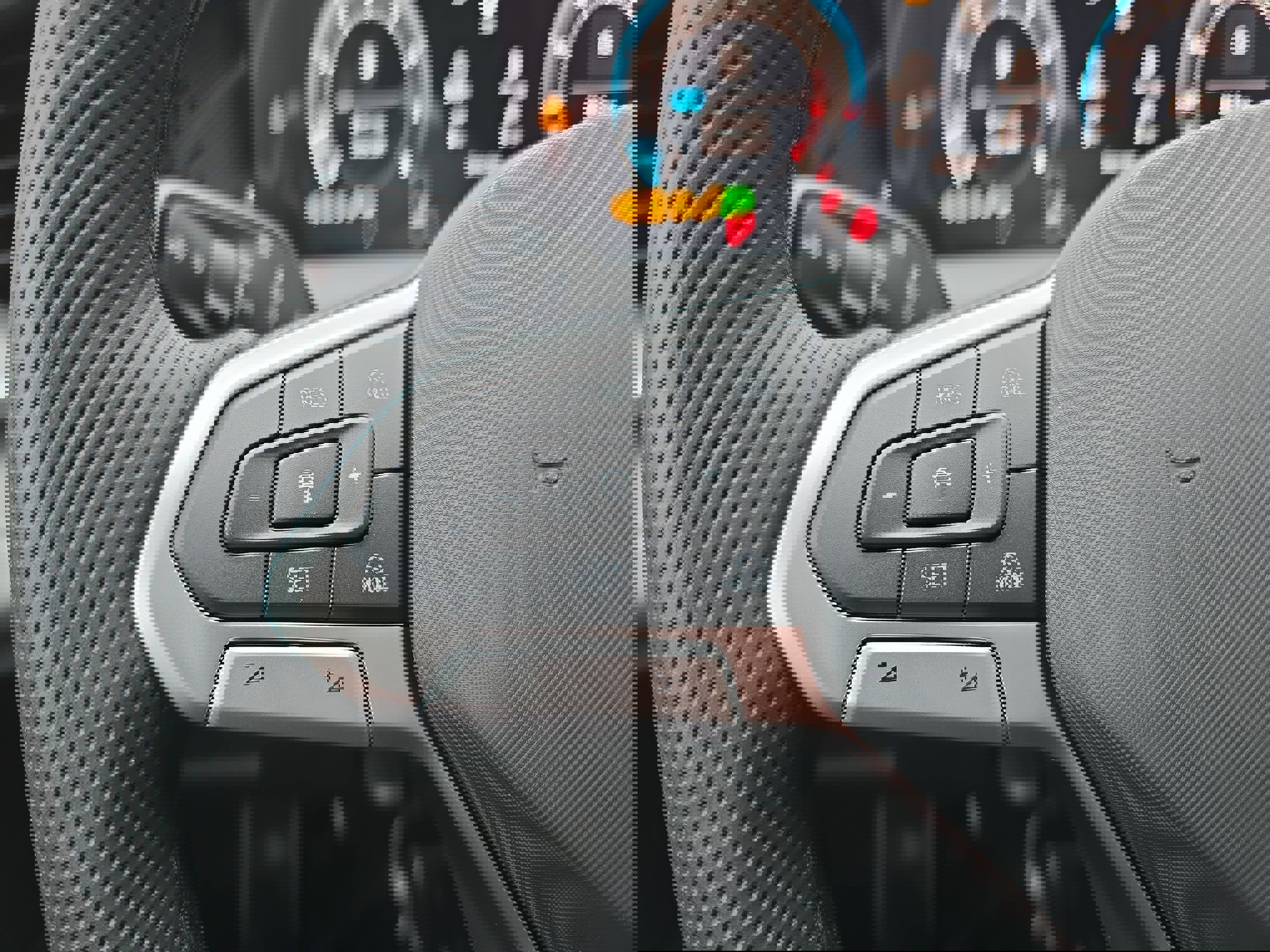 New 2026 Volkswagen Tiguan SE R-Line image 17