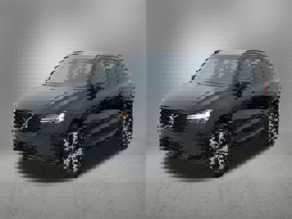Certified 2025 Volvo XC60 T8 Core w/ Protection Package Premier image 1