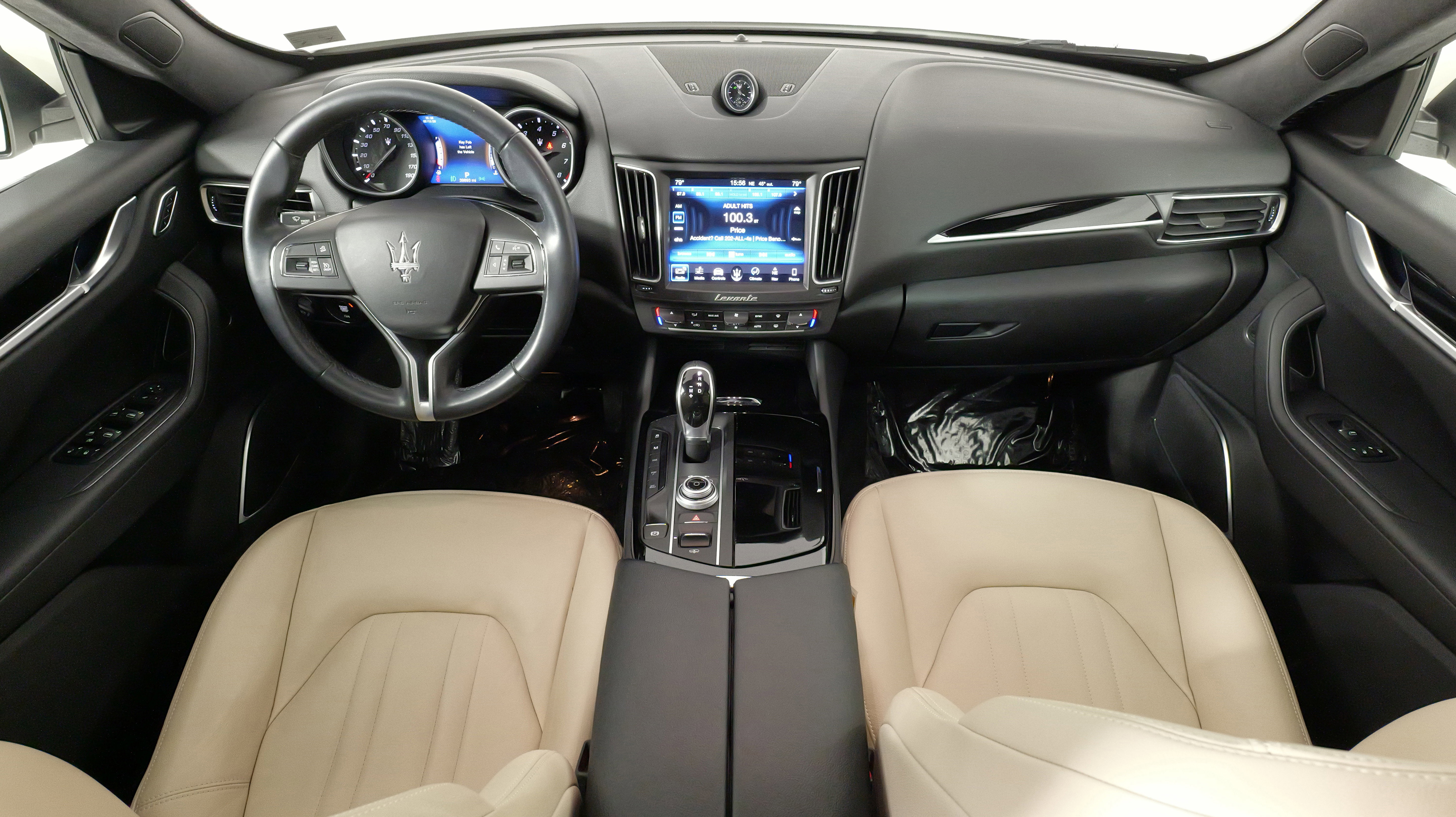 Used 2018 Maserati Levante image 39