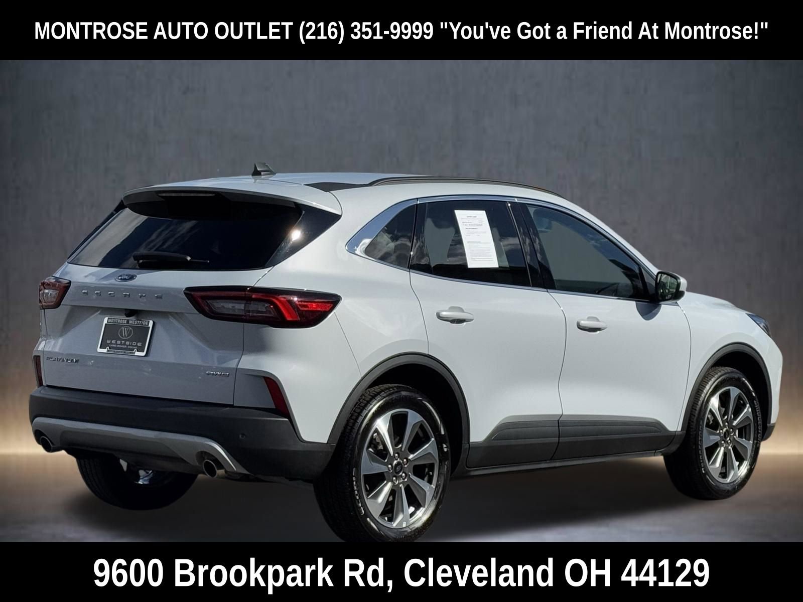 Used 2025 Ford Escape Platinum image 4