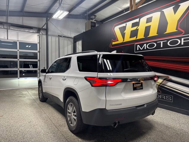 Used 2023 Chevrolet Traverse LT image 13