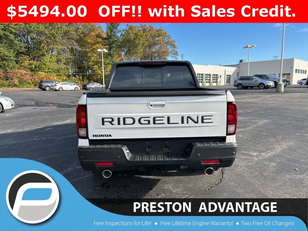 New 2026 Honda Ridgeline Black Edition image 4