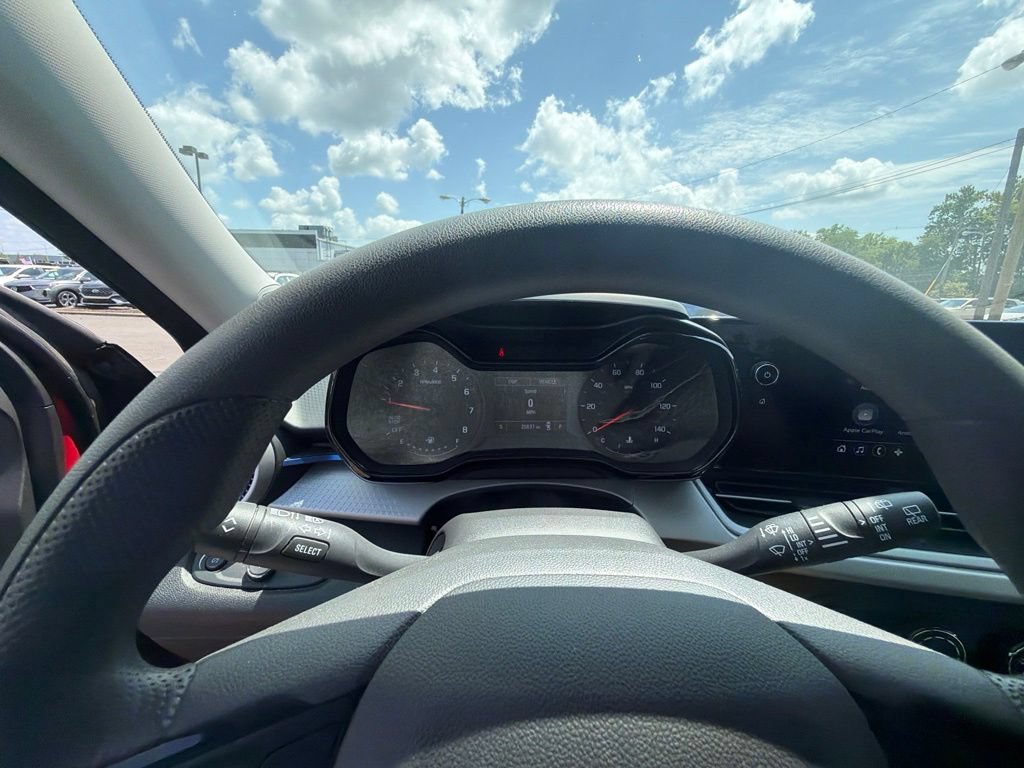 Used 2026 Chevrolet Trax LS FWD image 9