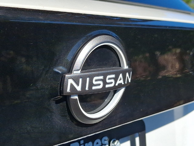 Certified 2026 Nissan Kicks SR w/ Cold Weather Package FWD image 30