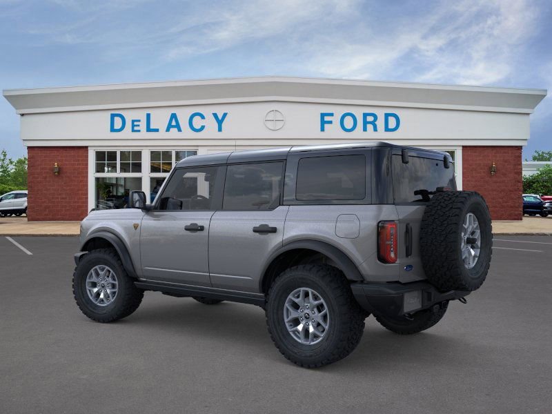 New 2025 Ford Bronco Badlands image 4