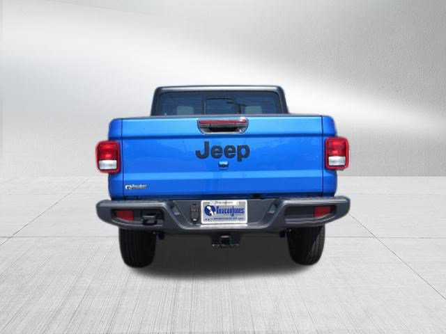New 2026 Jeep Gladiator Sport AWD/4WD image 4