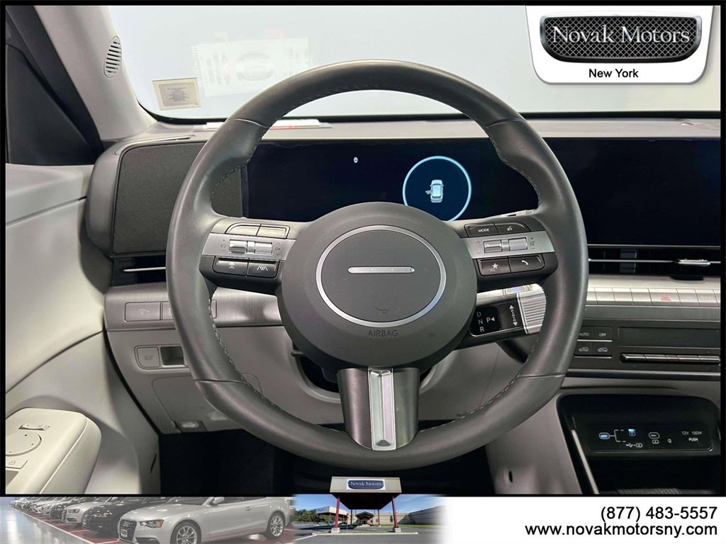 Used 2025 Hyundai Kona Limited image 16