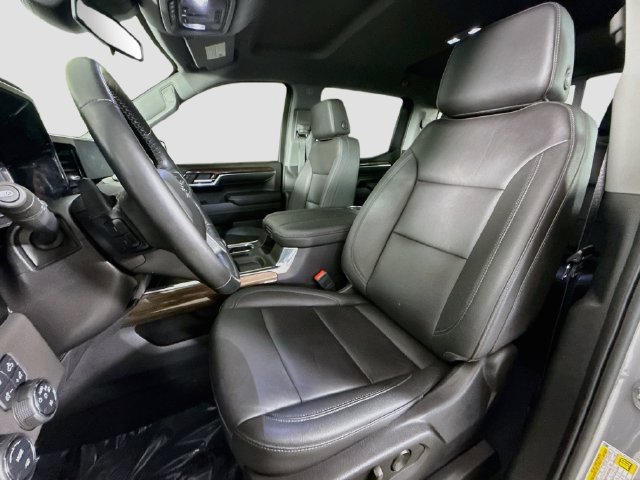 Used 2024 Chevrolet Silverado 1500 RST w/ Convenience Package II AWD/4WD image 21