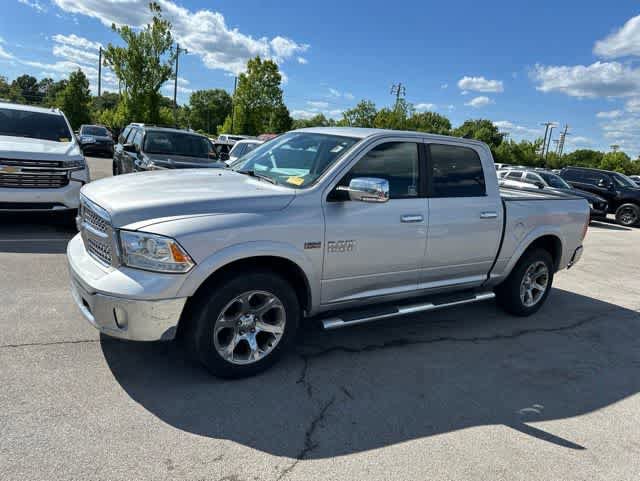 Used 2017 RAM 1500 Laramie AWD/4WD image 13