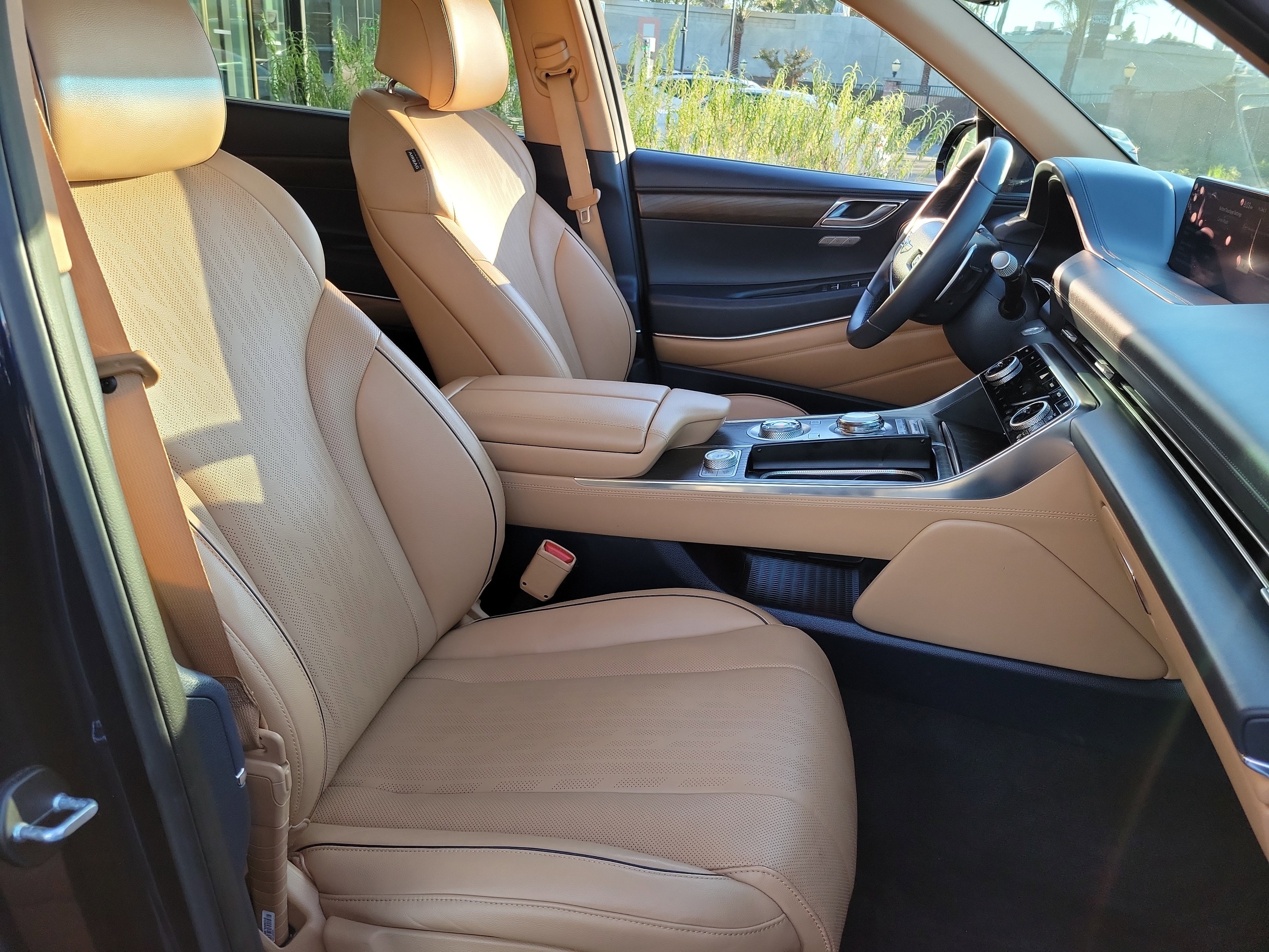 Certified 2023 Genesis GV80 2.5T w/ Prestige 20" Package image 17