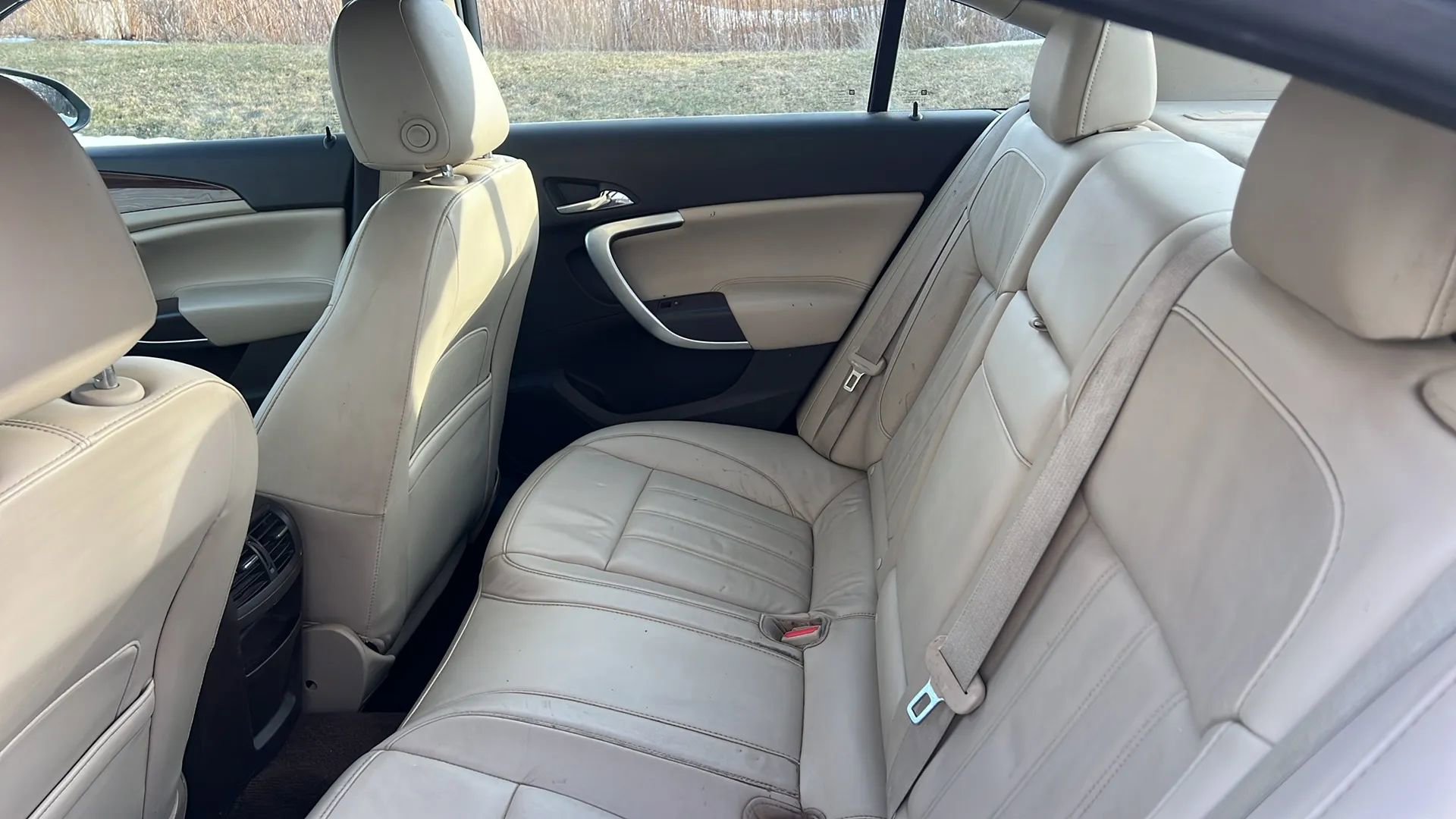 Used 2014 Buick Regal AWD image 17