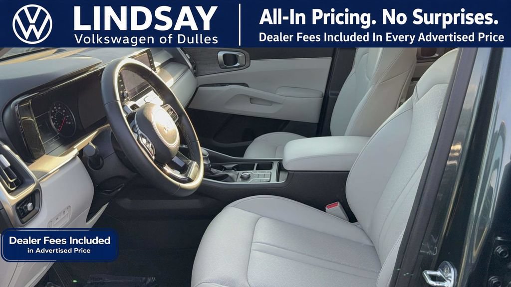 Used 2022 Kia Sorento S w/ Panoramic Sunroof Package AWD/4WD image 12