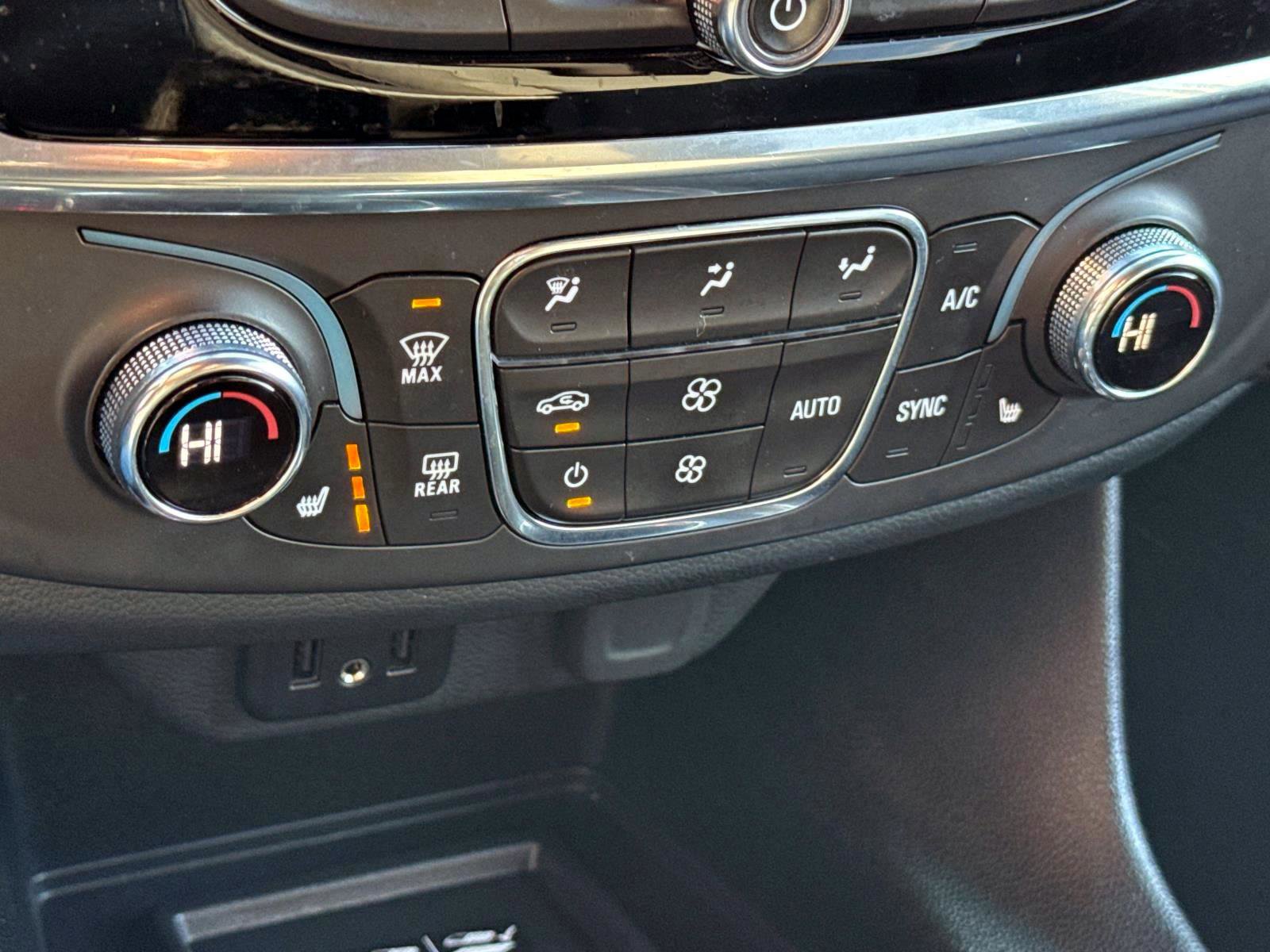 Certified 2023 Chevrolet Traverse LT image 19