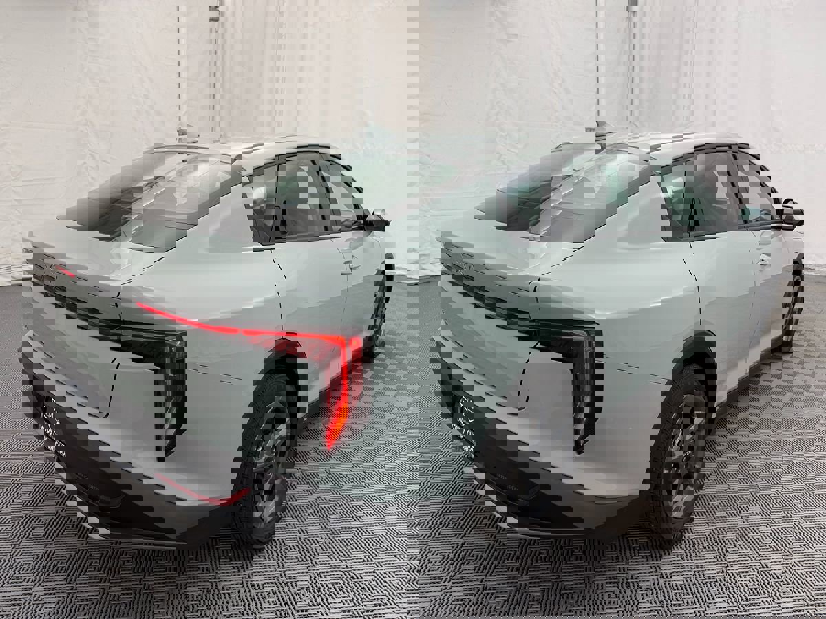 Used 2025 Kia K4 image 4