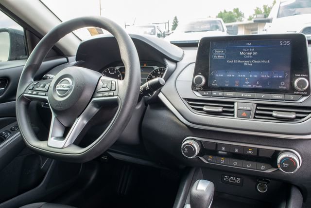 Used 2022 Nissan Altima 2.5 SV image 16