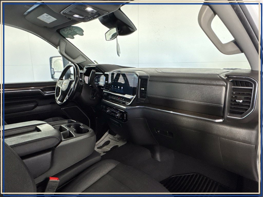 Certified 2024 Chevrolet Silverado 2500 LT w/ Convenience Package AWD/4WD image 47