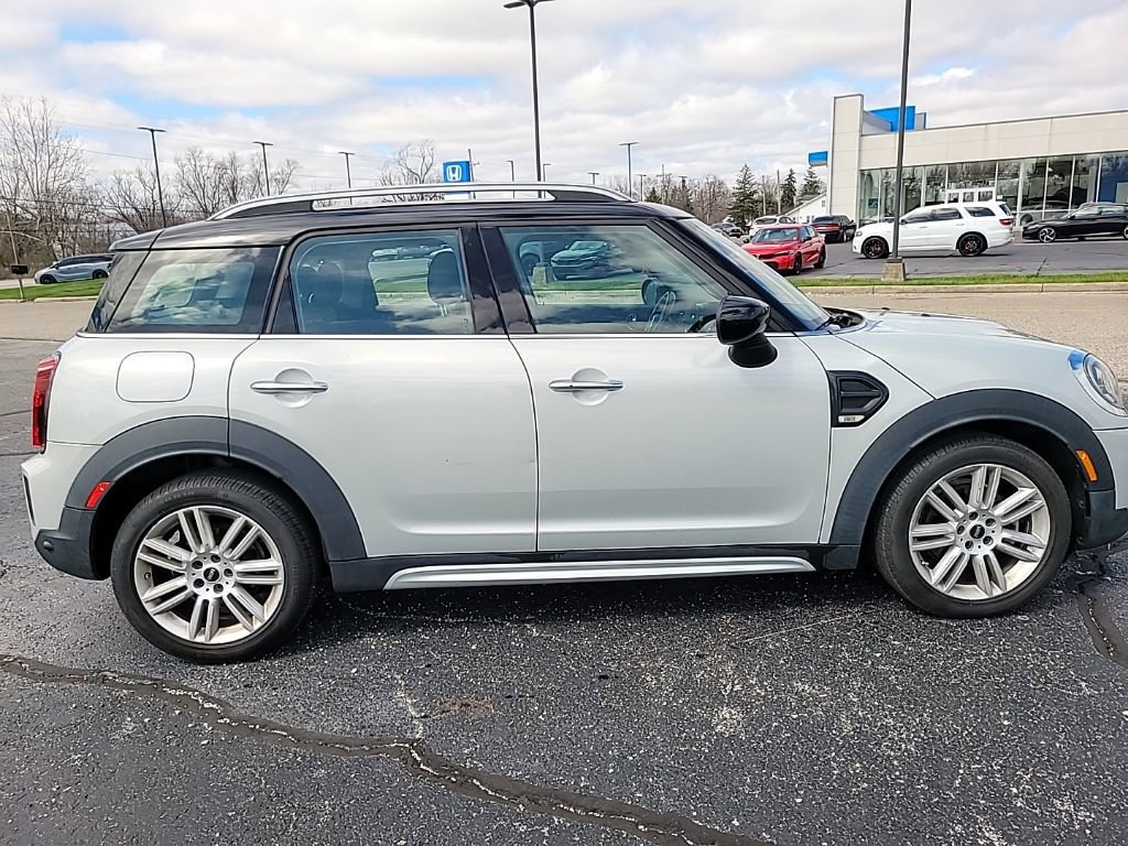 Used 2022 MINI Cooper Countryman image 4