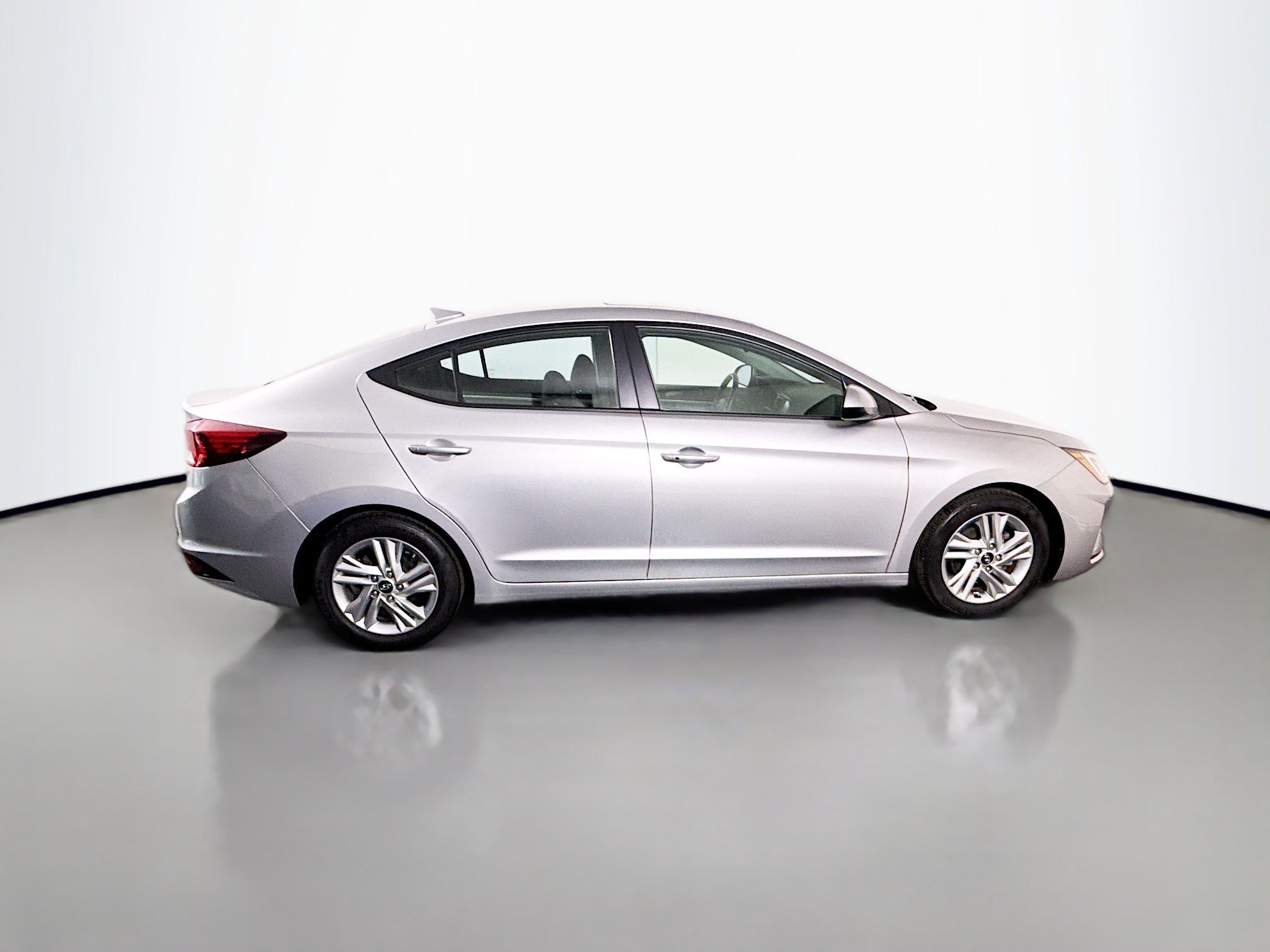 Used 2020 Hyundai Elantra Value Edition w/ Cargo Package (C1) FWD image 11