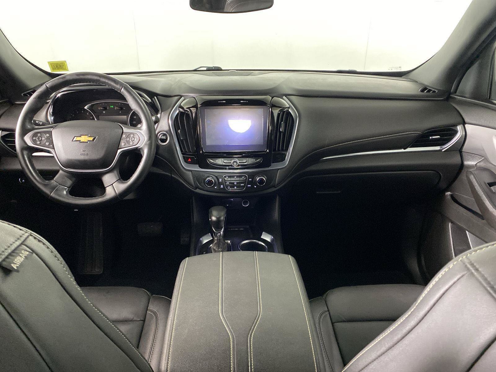 Used 2023 Chevrolet Traverse LT AWD/4WD image 11