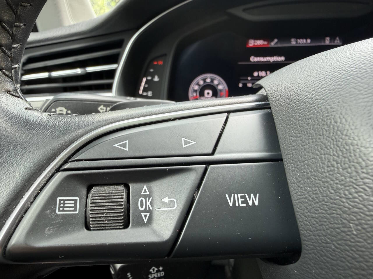 Used 2020 Audi Q7 3.0T Premium Plus AWD/4WD image 28