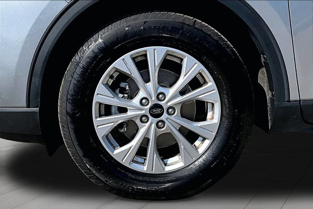 Used 2023 Ford Escape Active w/ Tech Pack #2 AWD/4WD image 9