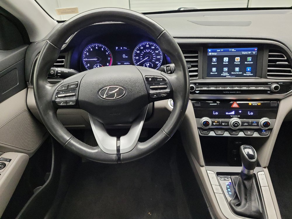 Used 2020 Hyundai Elantra Limited FWD image 22