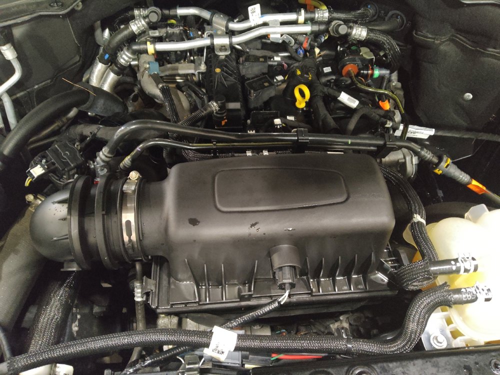 Used 2022 Ford Explorer XLT w/ Equipment Group 202A image 30