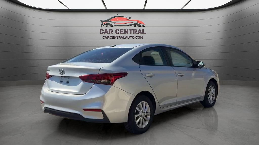 Used 2018 Hyundai Accent SEL FWD image 5