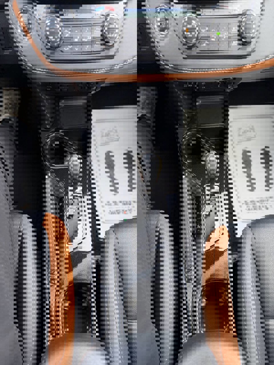 Used 2017 Toyota RAV4 SE w/ Advanced Technology Package image 6