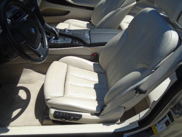 Used 2012 BMW 650i xDrive Convertible w/ Premium Sound Pkg AWD/4WD image 10